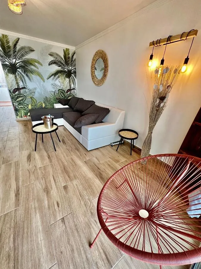 Ti kaz COCO DOUCEUW PIERRE ET VACANCES sea view Sainte-Anne  Guadeloupe