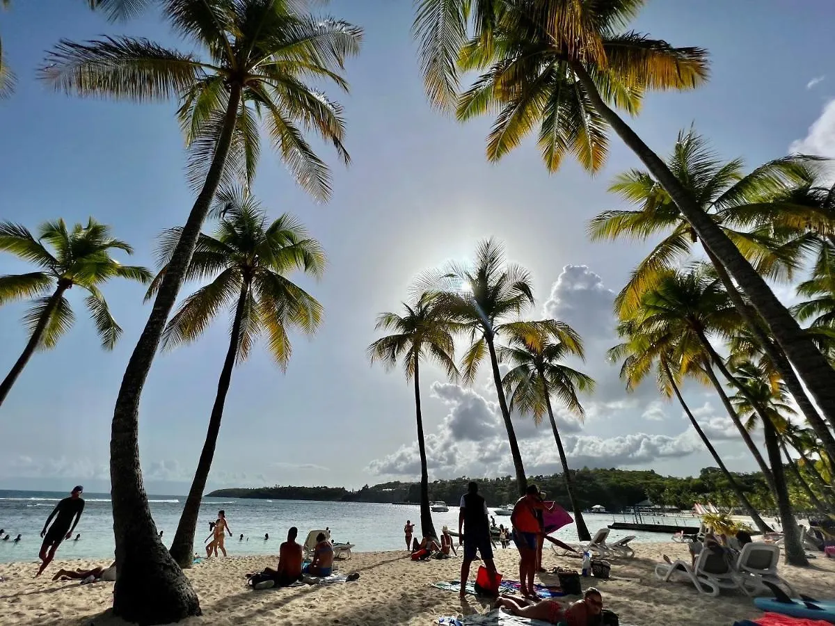 Appartement Ti kaz COCO DOUCEUW PIERRE ET VACANCES sea view Sainte-Anne  Guadeloupe