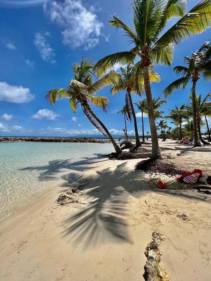 Ti kaz COCO DOUCEUW PIERRE ET VACANCES sea view Sainte-Anne  Guadeloupe